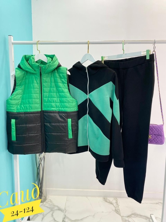 Спортивный костюм 23016527