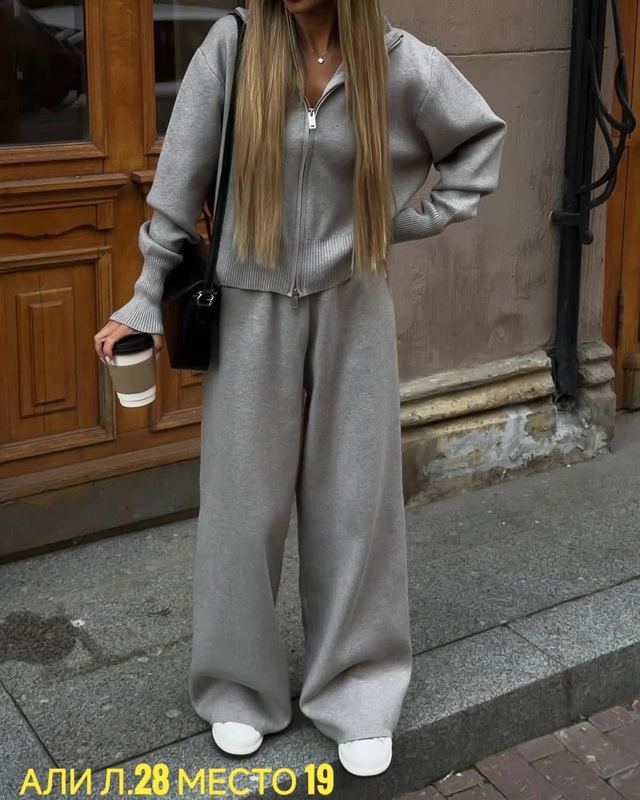 Костюм 23018072