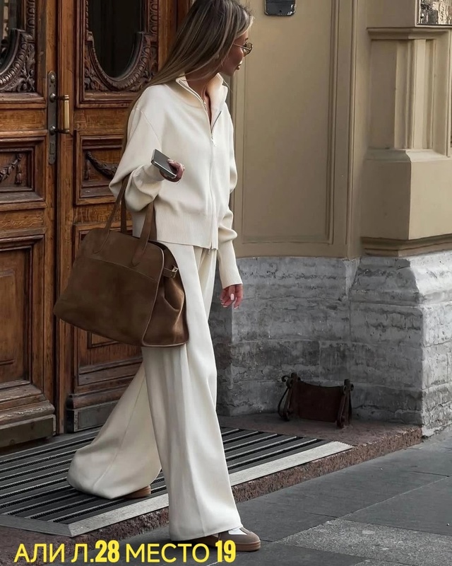 Костюм 23018072