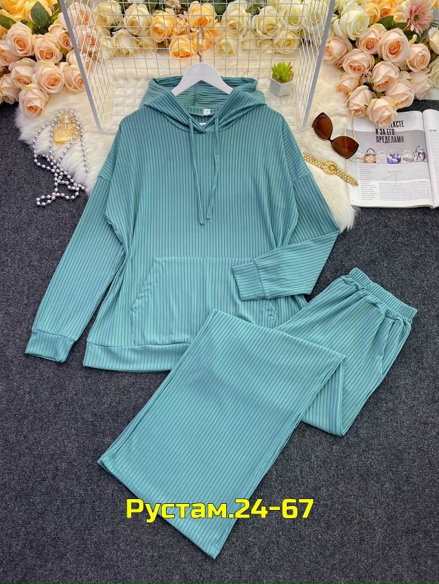 Костюм 23019183