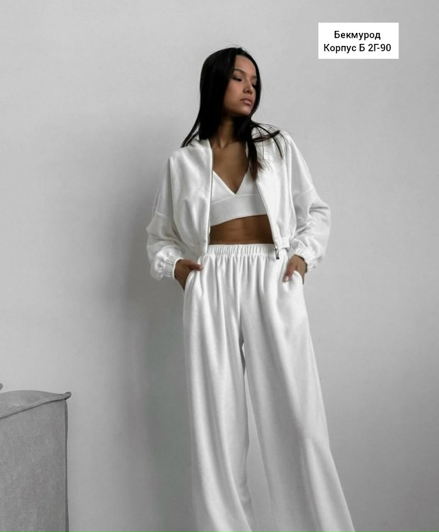 Спортивный костюм 23019667