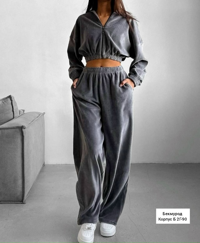 Спортивный костюм 23019667