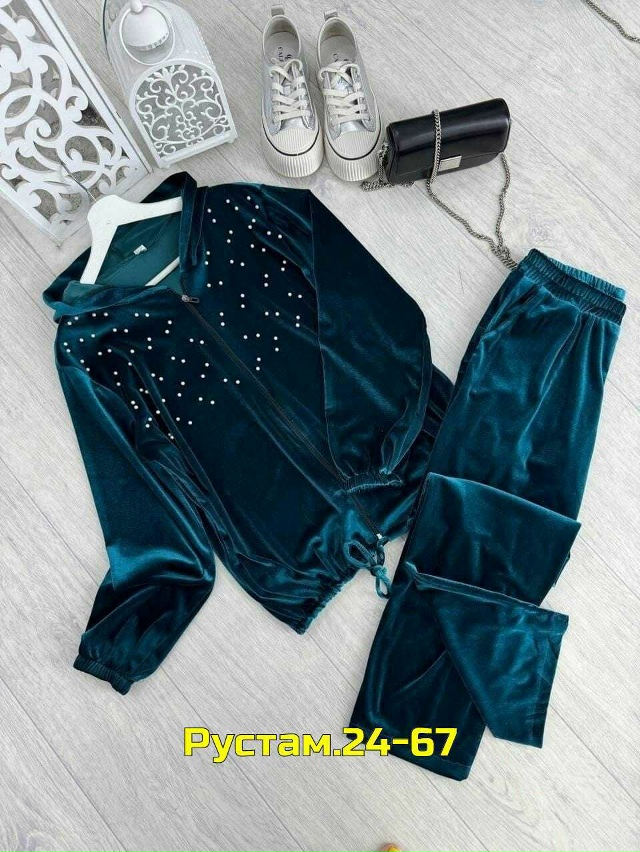 Спортивный костюм 23025210