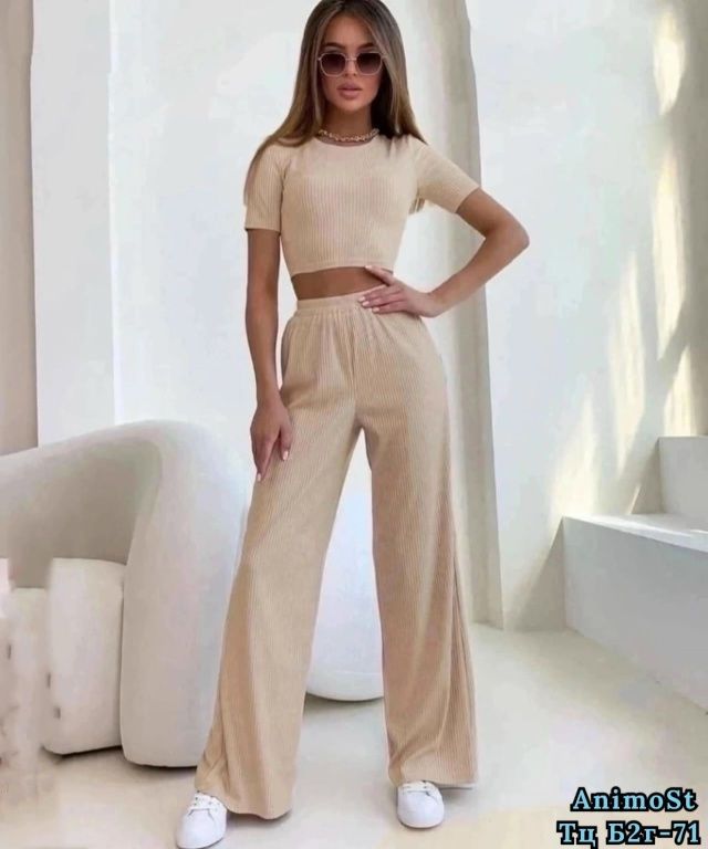 Спортивный костюм 23026097