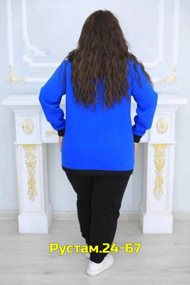 Спортивный костюм 23027658