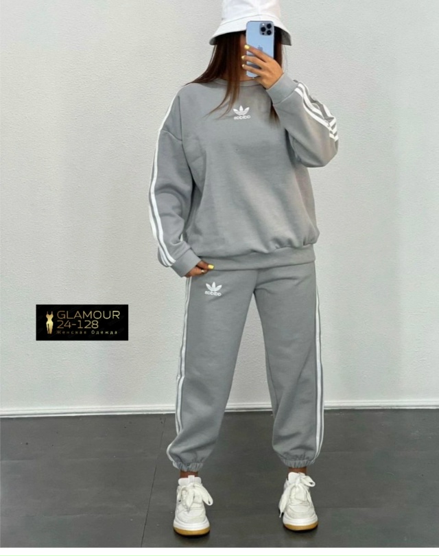 Спортивный костюм 23027309