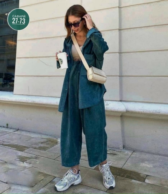 Костюм 23028456