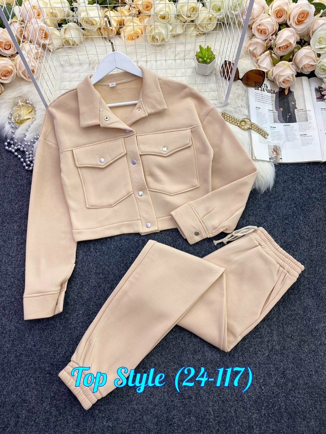 Костюм 23029371