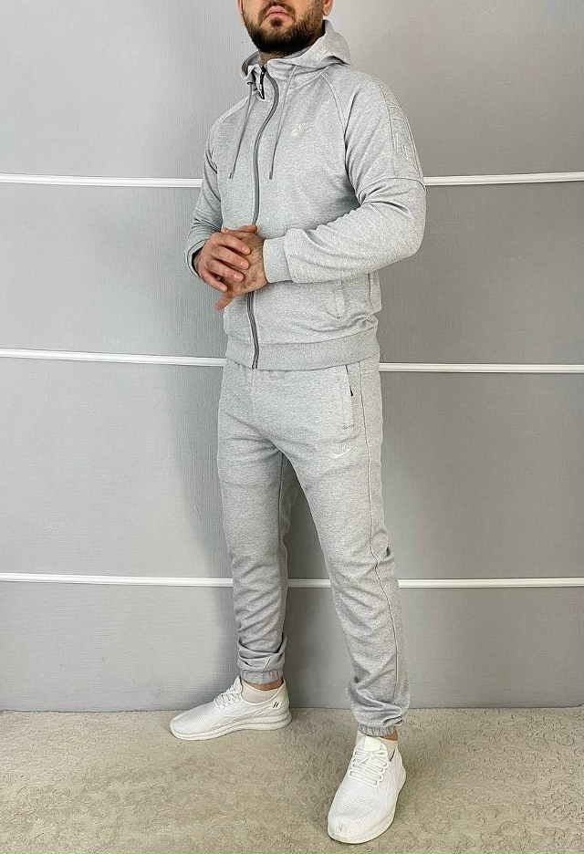 Спортивный костюм 23029729