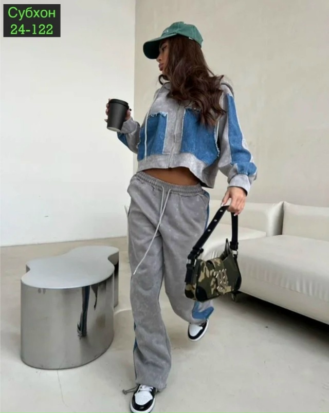 Спортивный костюм 23044686