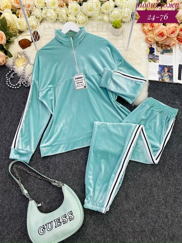 Спортивный костюм 23046073