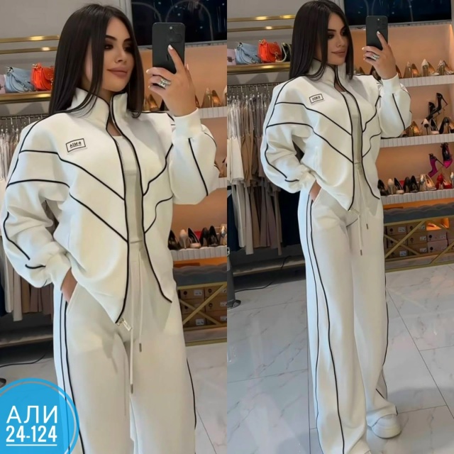 Спортивный костюм 23049208