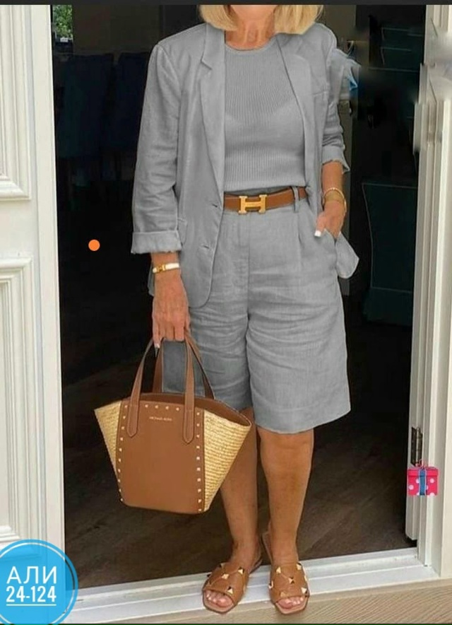 Костюм 23049213