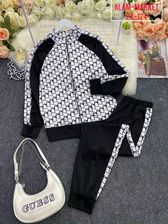 Спортивный костюм 23053761