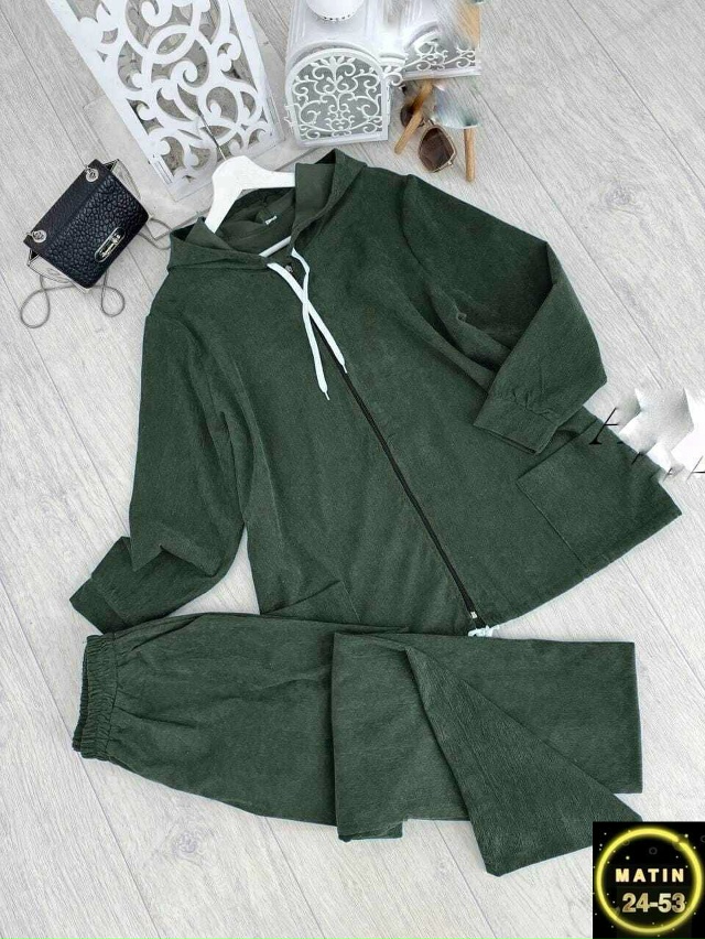 Спортивный костюм 23052852