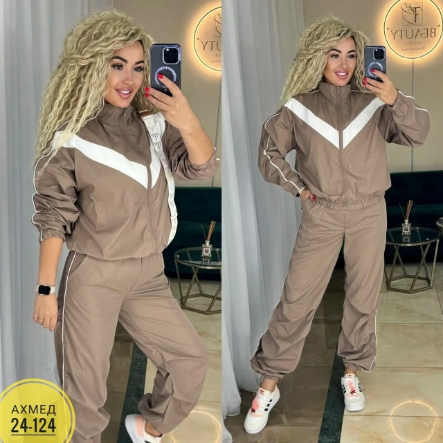 Спортивный костюм 23053007