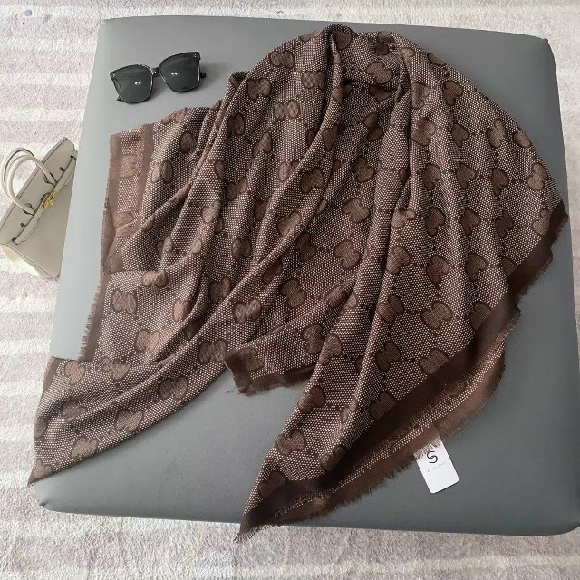 Платок 23052909