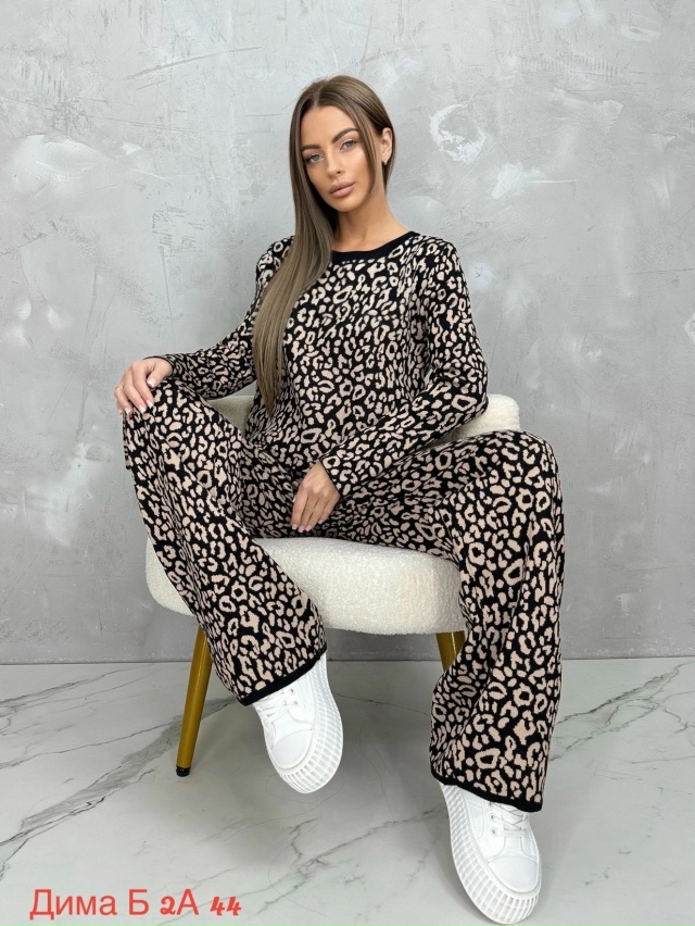 Спортивный костюм 23055725