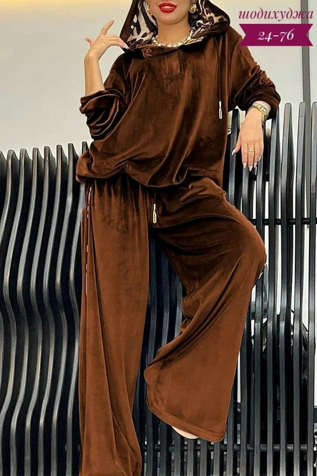 Спортивный костюм 23055512