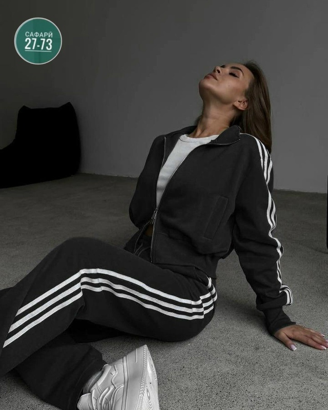 Спортивный костюм 23057701