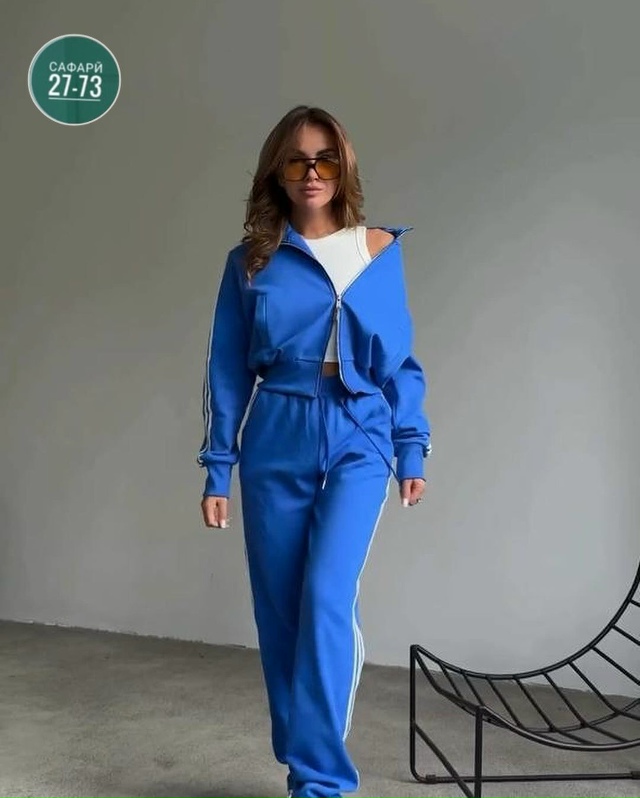 Спортивный костюм 23057701