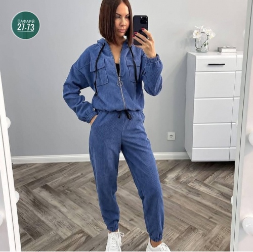 Спортивный костюм 23056736