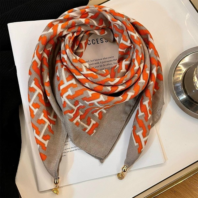 Платок 23058560