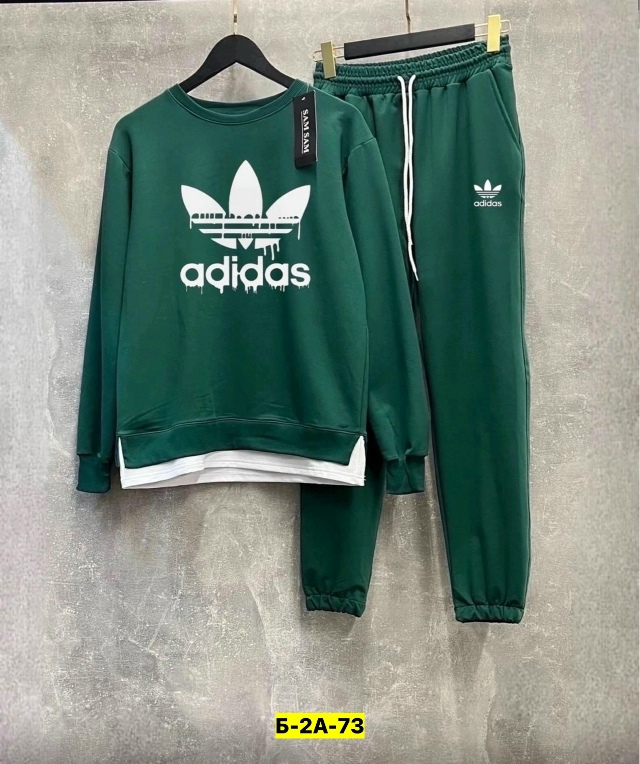 Спортивный костюм 23058449