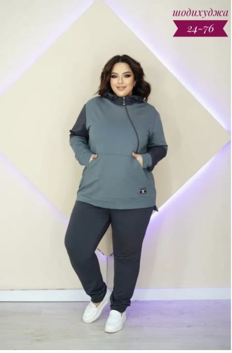 Спортивный костюм 23070836