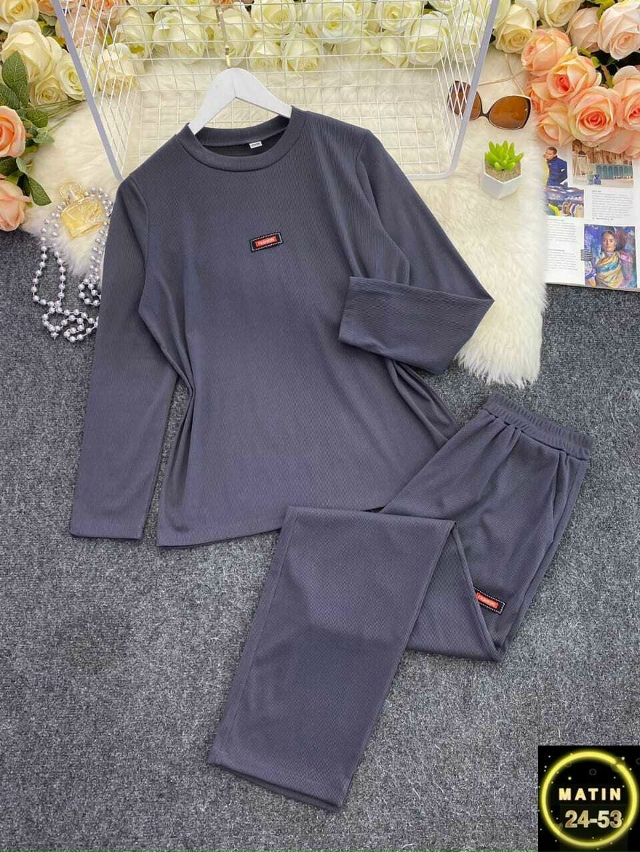 Спортивный костюм 23070723