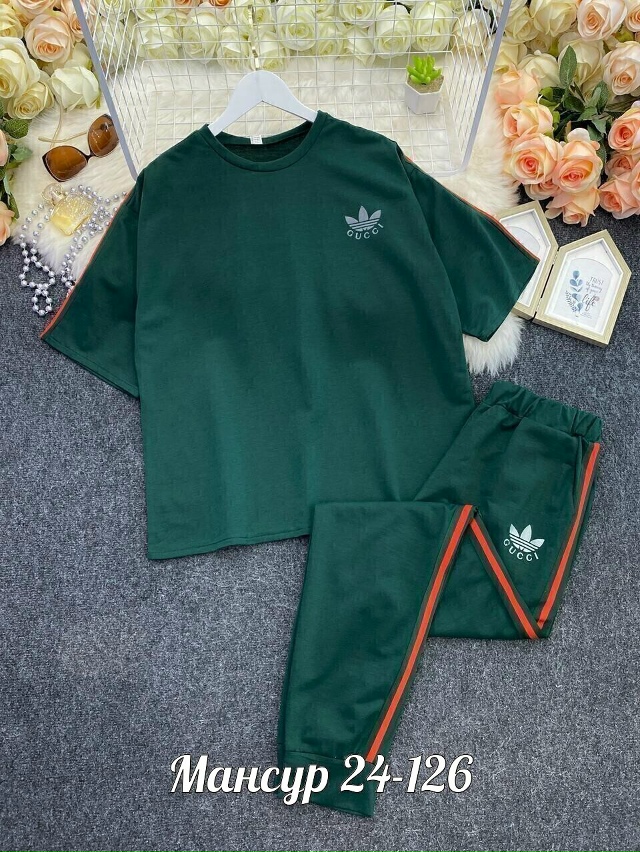 Спортивный костюм 23070751