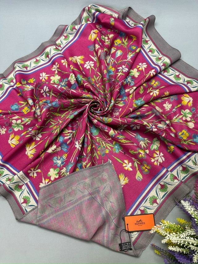 Платок 23075798