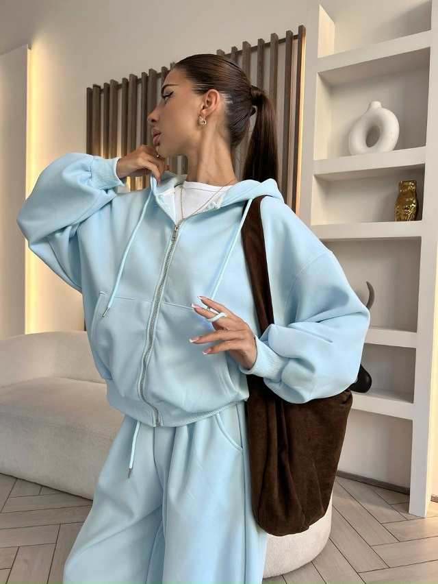 Костюм 23077147