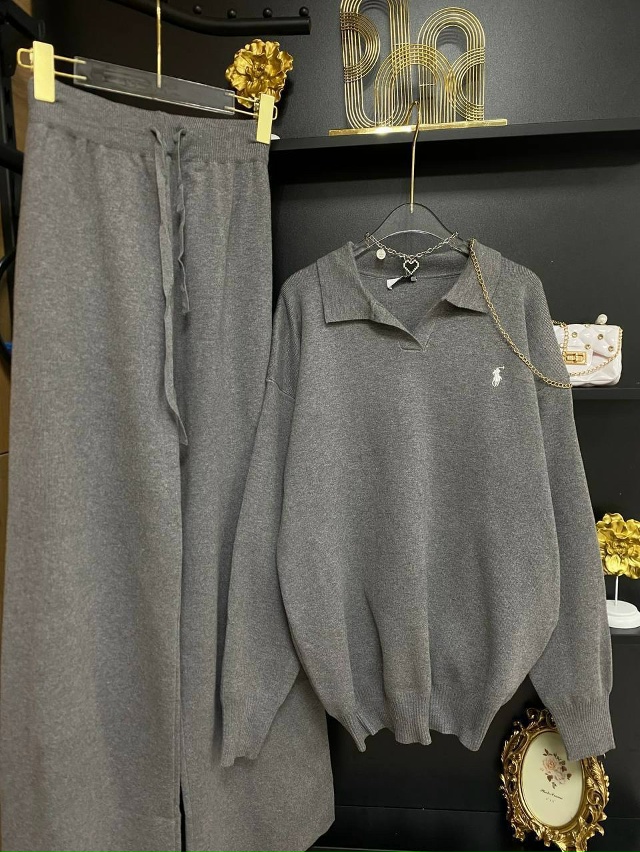 Спортивный костюм 23081319