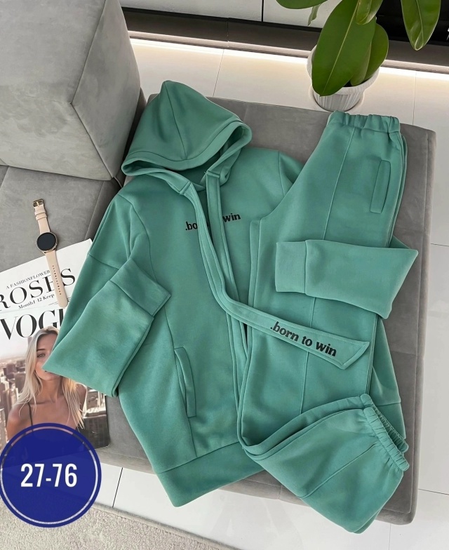 Спортивный костюм 23082290