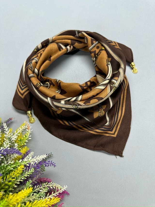 Платок 23082059