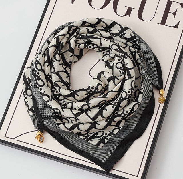 Платок 23082071