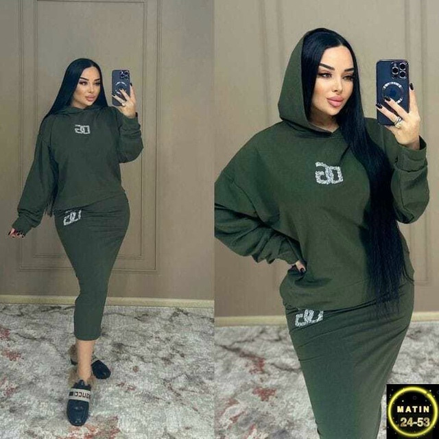 Спортивный костюм 23083941