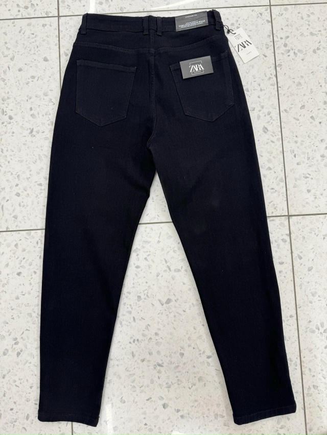 Джинсы 23085391