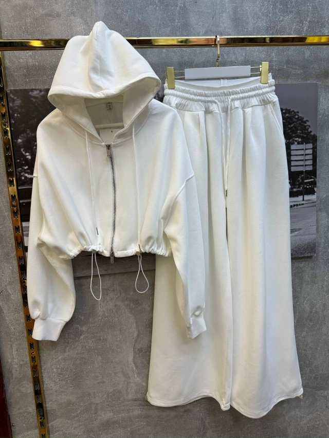 Костюм 23089576