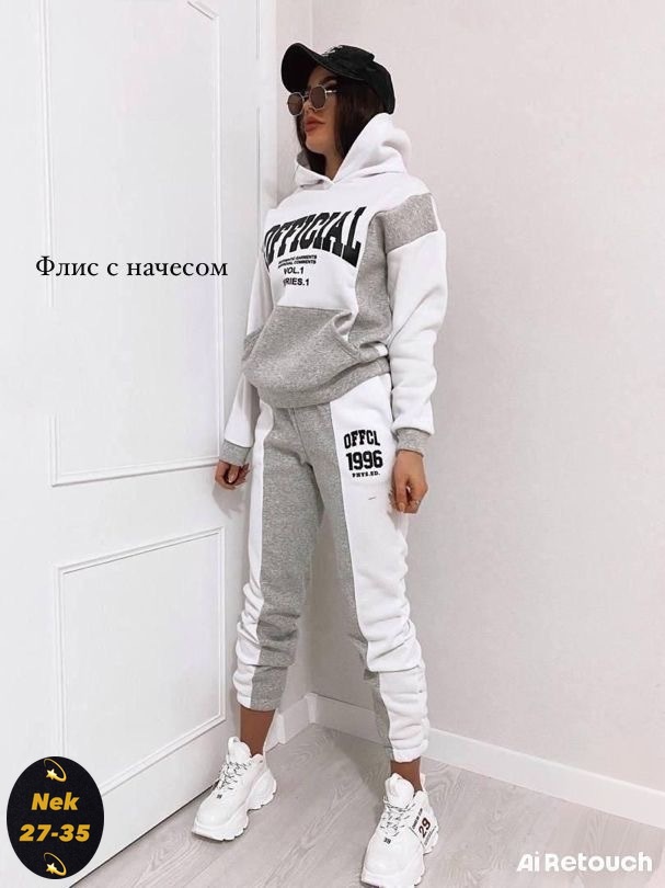 Спортивный костюм 23090559