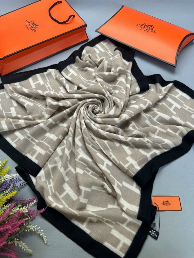 Платок 23091474