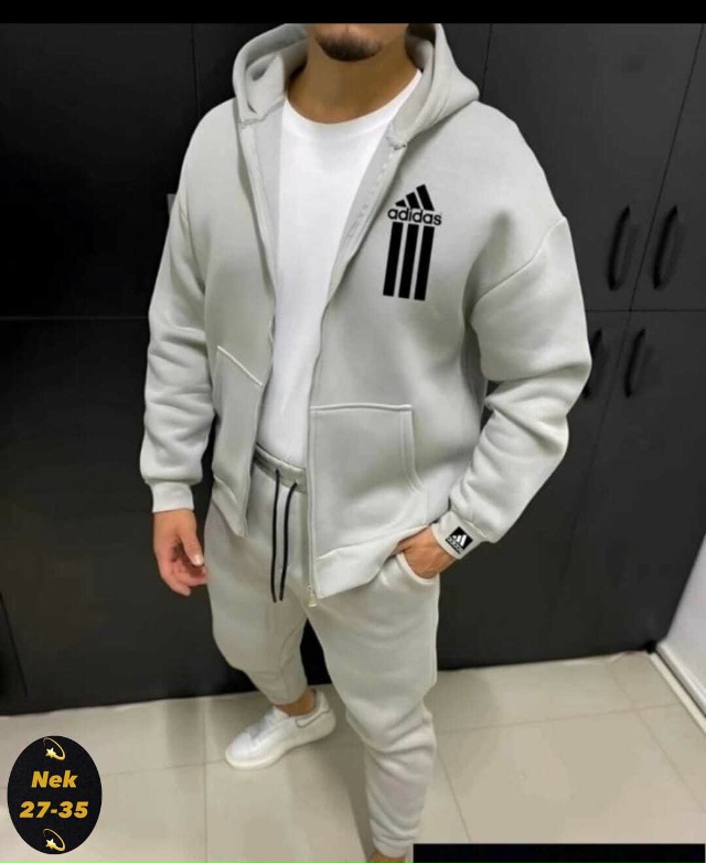 Спортивный костюм 23095474