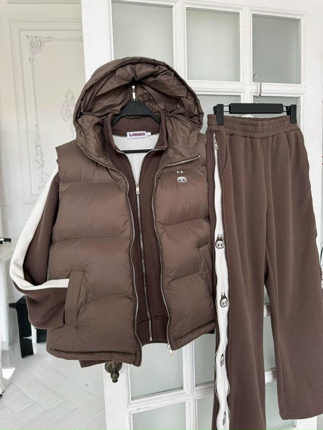 Костюм 23096281