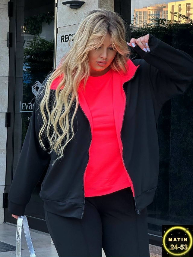 Спортивный костюм 23097258