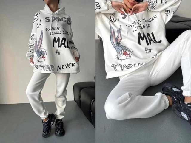 Спортивный костюм 23098241