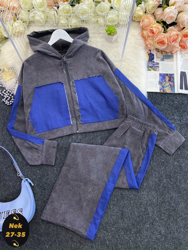 Костюм 23097922