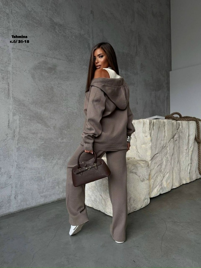 Костюм 23100908