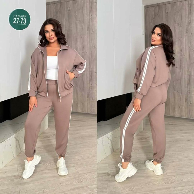 Спортивный костюм 23102855