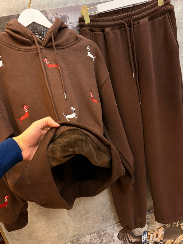 Костюм 23103593